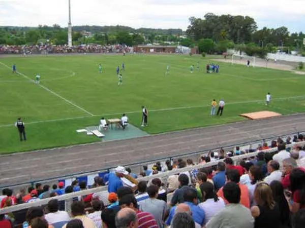 Resultados City Torque - Racing (0-2) 10ª jornada de Primera