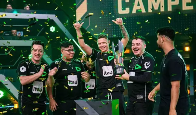 Dota 2: Saiba quanto a Team Spirit faturou com o título do The International