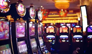 6 mil caça-níqueis podem ser liberados no Brasil