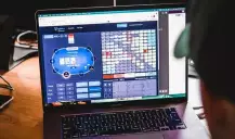 As semelhanças entre o poker online e os esports