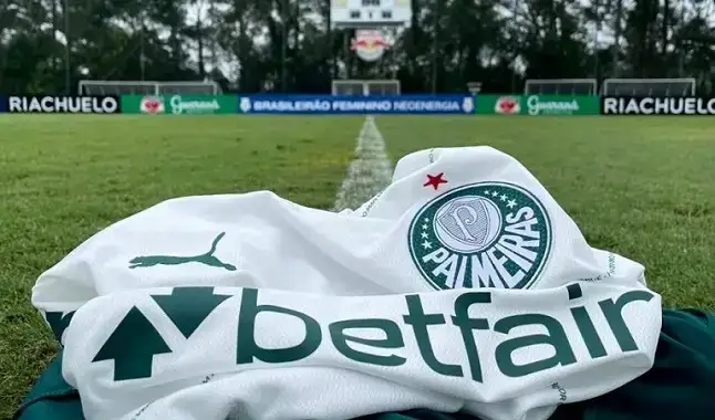 Betfair apresenta patrocínio de time feminino do Palmeiras