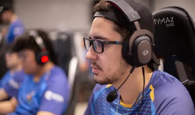 CBLoL: "Ganhar do Flamengo teria um gosto a mais" diz jogador da Rensga