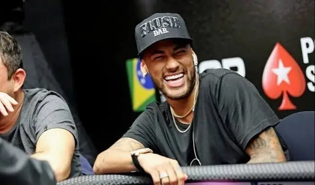 Daily Supersonic conta com a presença do craque Neymar