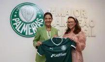 Embaixador e Diretora da Betfair visitam o Palmeiras