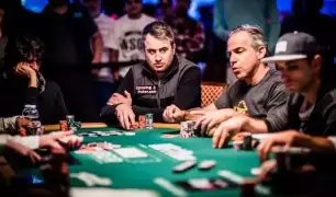 Estilo de jogo loose e tight no poker