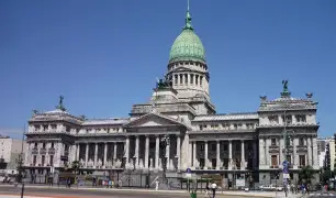 Governo argentino aumenta impostos sobre apostas online