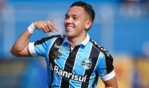 Grêmio encerra novela e confirma venda de Pepê para o Porto