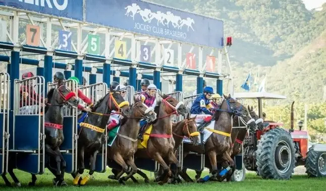 Onde fica o jockey club brasileiro?