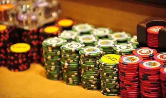 Legalização de jogos cassinos: prós e contras
