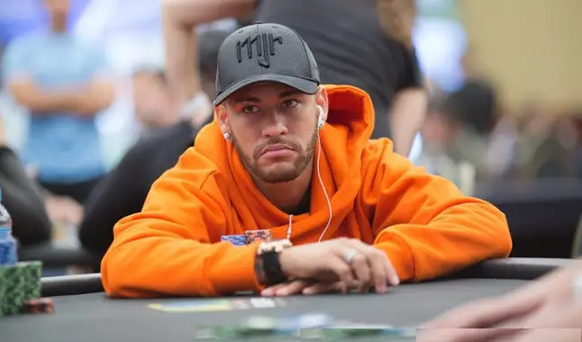 Neymar destaca pódio na PokerStars