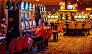 Paraguai avança em nova regulamentação para caça-níqueis