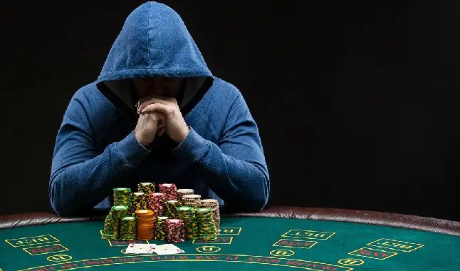 Profissionais do Poker são forçados a viajar para competir