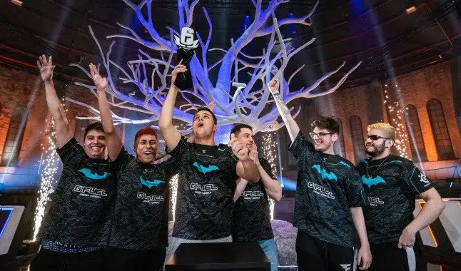 R6: FaZe Clan leva título do Six Major Suécia