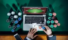 Sueco toma liderança do Top 10 do poker online