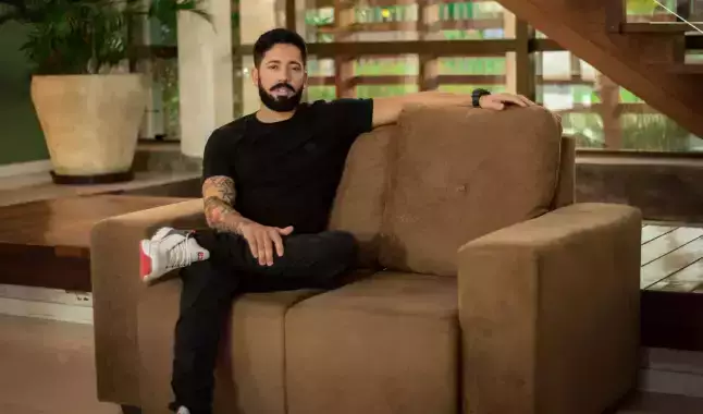Josué Ramos lança livro e curso sobre trading esportivo